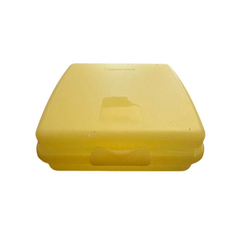 Vintage 1990’s Yellow Tupperware Sandwich Keeper